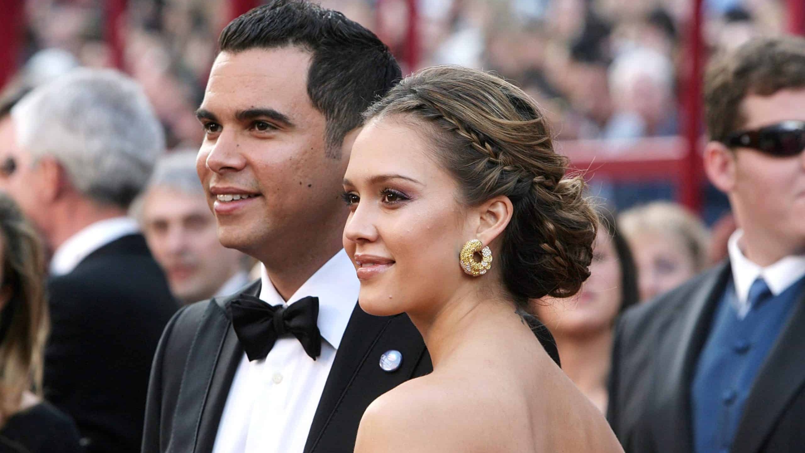 Cash Warren, Jessica Alba, in Cartier earrings, at RED CARPET-80th Annual Academy Awards Oscars Ceremony, The Kodak Theatre, Los Angeles, February 24, 2008