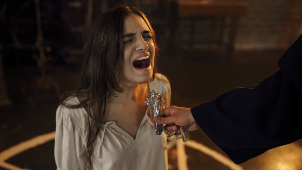 Exorcist,Casting,Out,Devil,From,Scary,Woman