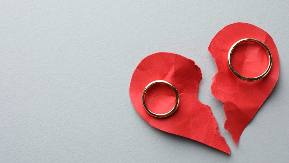 alves,Of,Torn,Red,Paper,Heart,And,Wedding