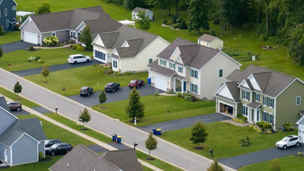 Spacious new single family homes in upstate New York residential area. Real estate development in american suburbs