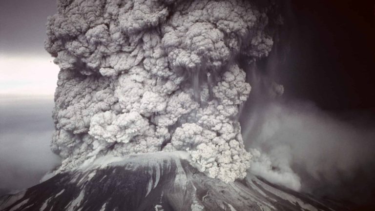Eruption of Mt St Helens May 18, 1980, Gifford Pinchot National Forest.