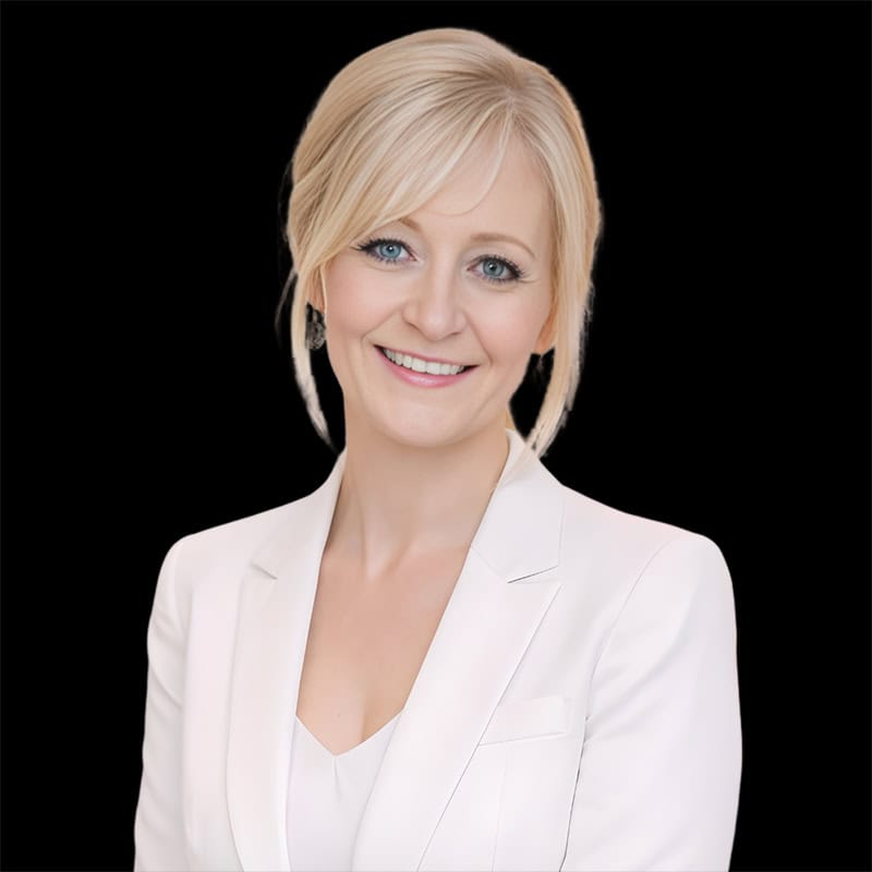 An image that shows Donna Crowe