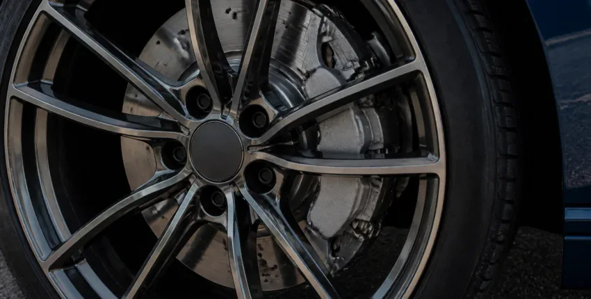 High-quality car wheel and brake system at Auburn Service Center.