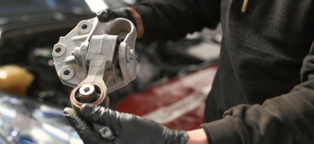 Engine mounts 
