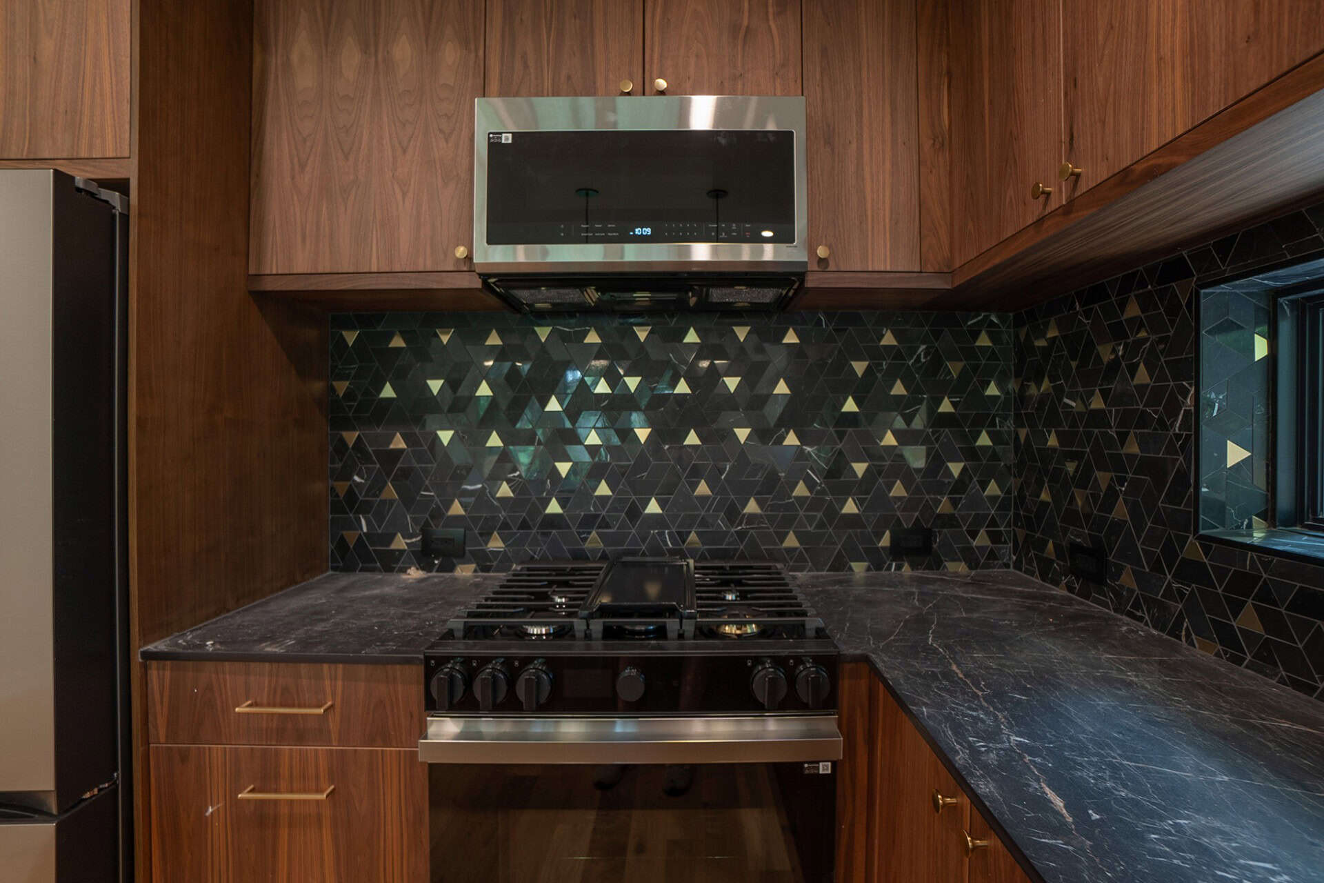 Kitchen installation | baker flooring and design