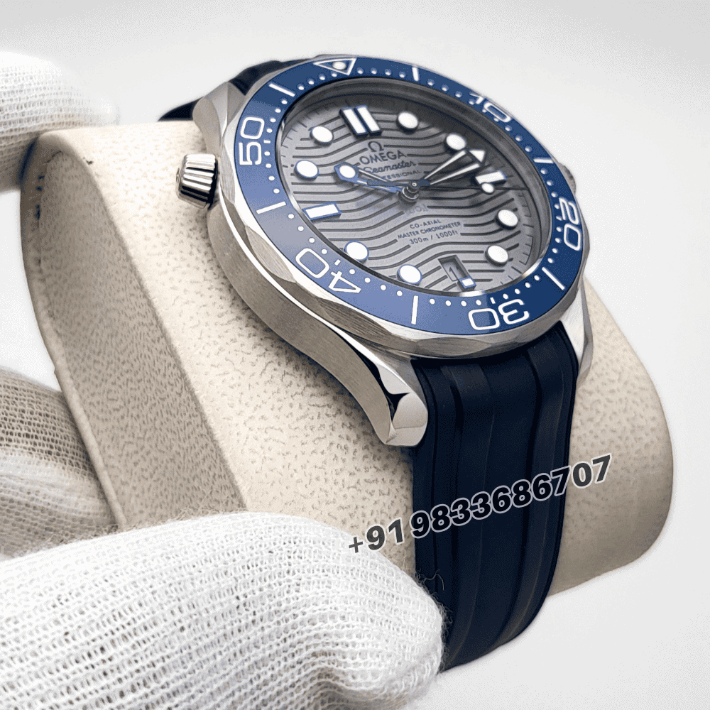 Omega-Seamaster-Diver-300M-Steel-On-Rubber-Strap-Grey-Dial-42mm