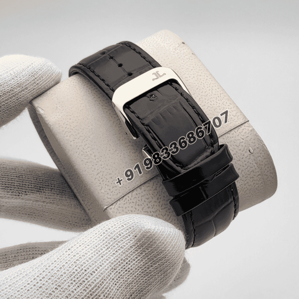 Jaeger-LeCoultre Reverso Classic Duoface Small Seconds Exact (6)