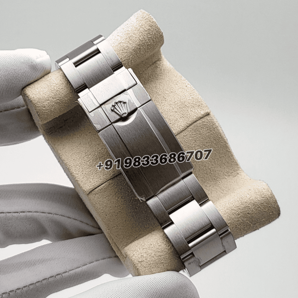 Rolex Explorer II Oystersteel Bracelet White Dial 42mm Exact (6)