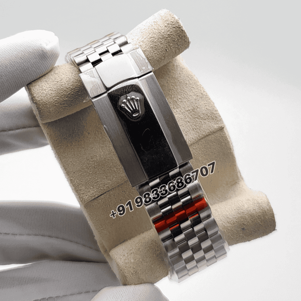 Rolex Sky-Dweller Oystersteel and White Gold Bright Blue Dial 42mm Jubilee Bracelet Exact (5)