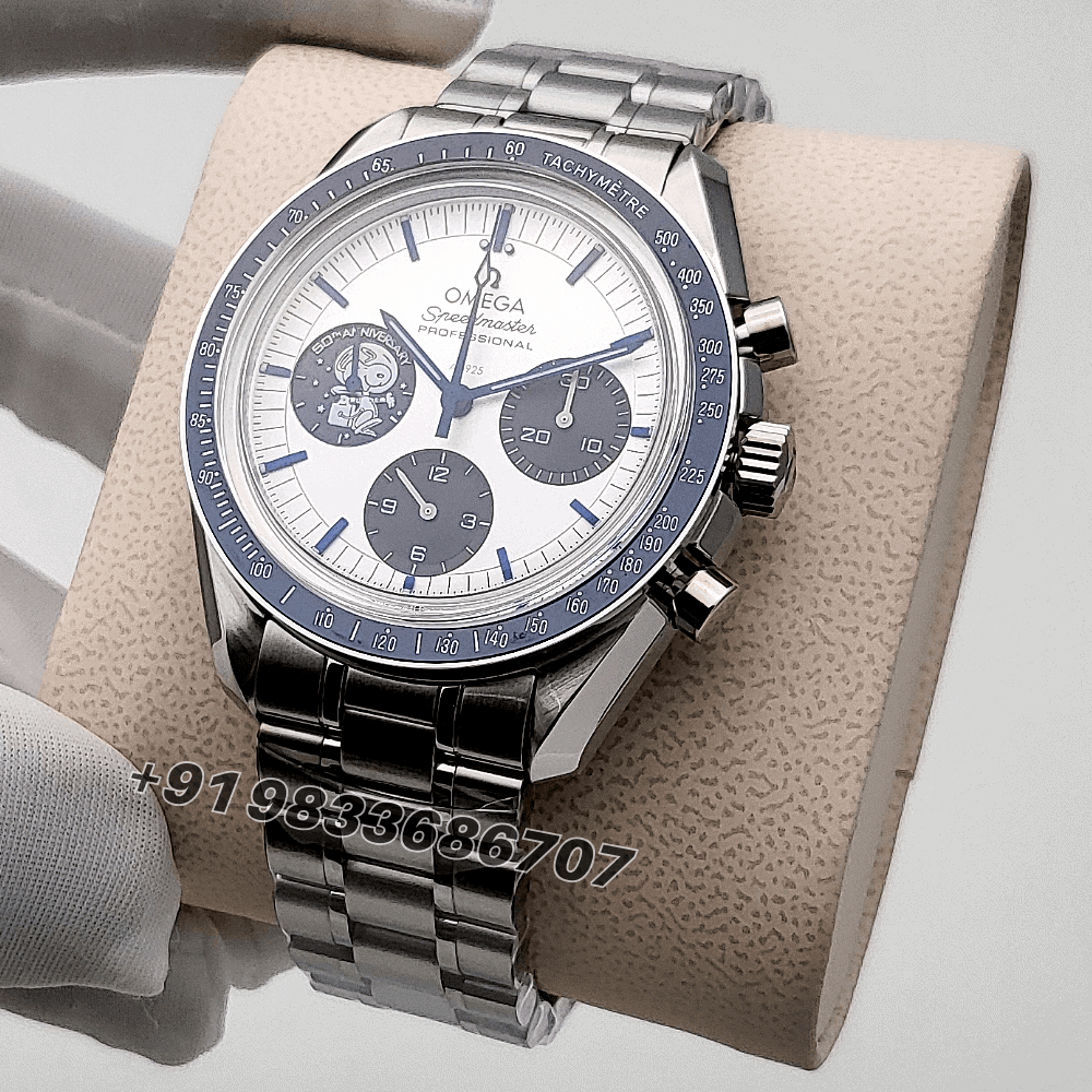 Omega Speedmaster snoopy Replica Watch