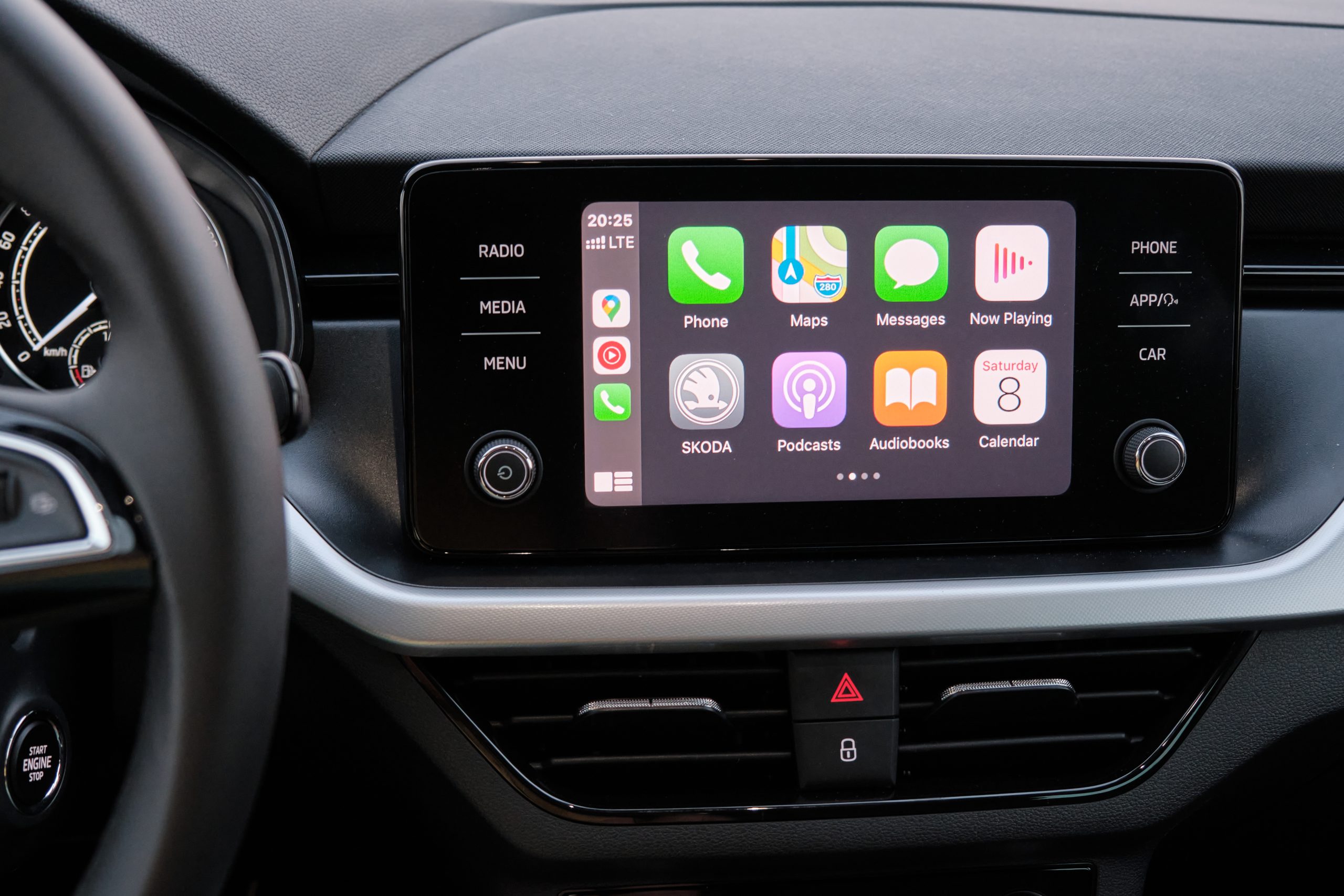 Apple CarPlay & Android Auto Upgrades: How to Pick the Right Head Unit ...