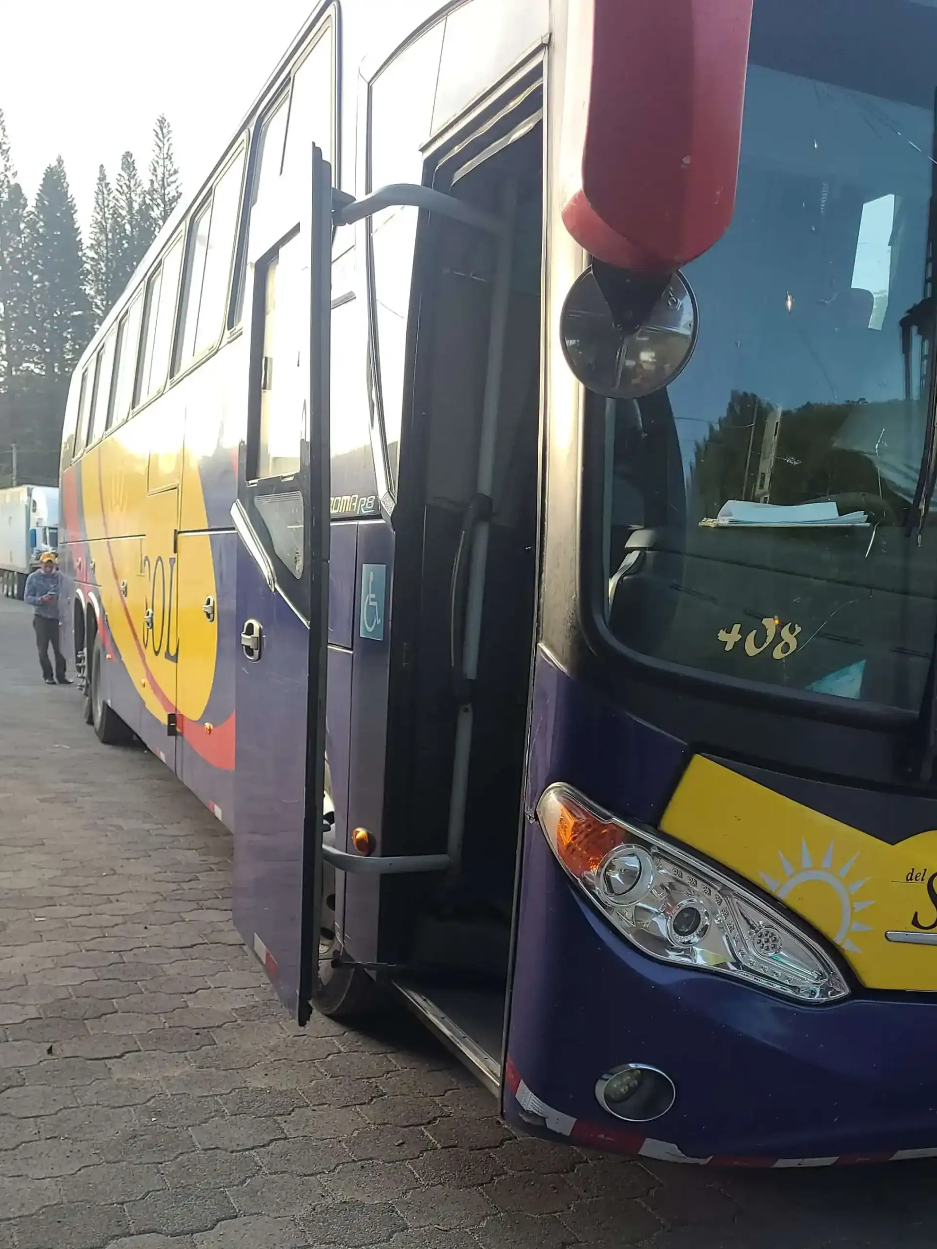 Bus from Nicaragua to El Salvador