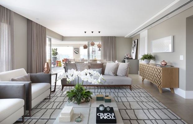 Apartamento com decoração moderna