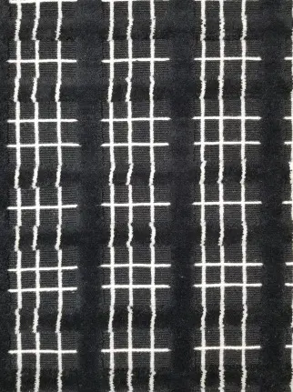 Kellan - LTS-BW-71 Black and white geometric area rug with grid pattern for modern interior decor.