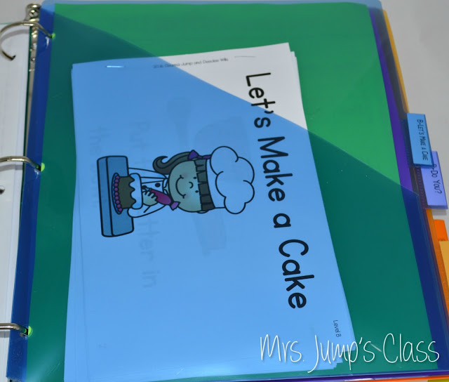 Guided Reading Organization helps you stay on track for your small group lessons.  These kindergarten leveled texts will help you guide your students in their reading.  There is a free lesson for you too!