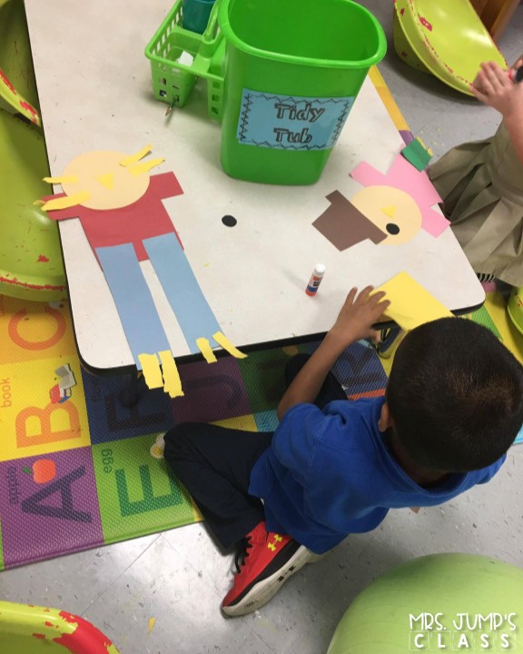 Scarecrow themed lesson plans! Scarecrow by Cynthia Rylant is a great book for fall. Read aloud and comprehension lessons, crafts, STEM, and center activities that your kindergarten and first-grade students.