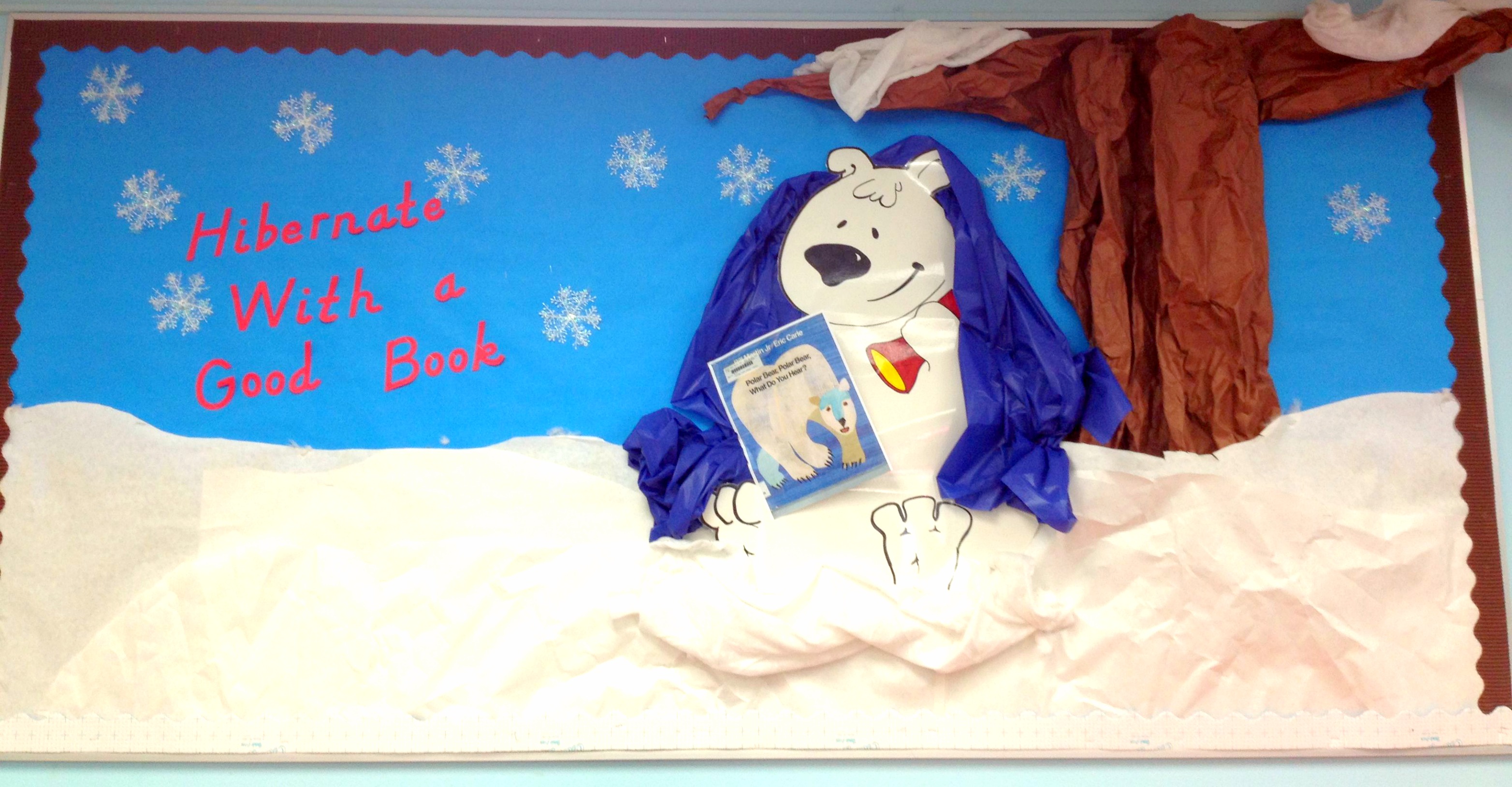 Winter bulletin board ideas for teachers! I have rounded up so fun winter-themed bulletin board ideas for your classroom! These would work great as December bulletin boards or January bulletin boards.
