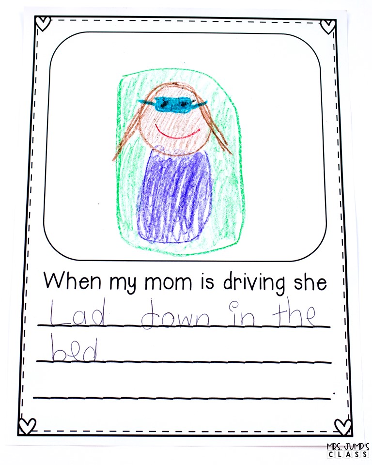 Mother's Day Book Gift and Keepsake from Kindergarten or 1st Grade FREE Sample! Easy classroom project for your kids to make!