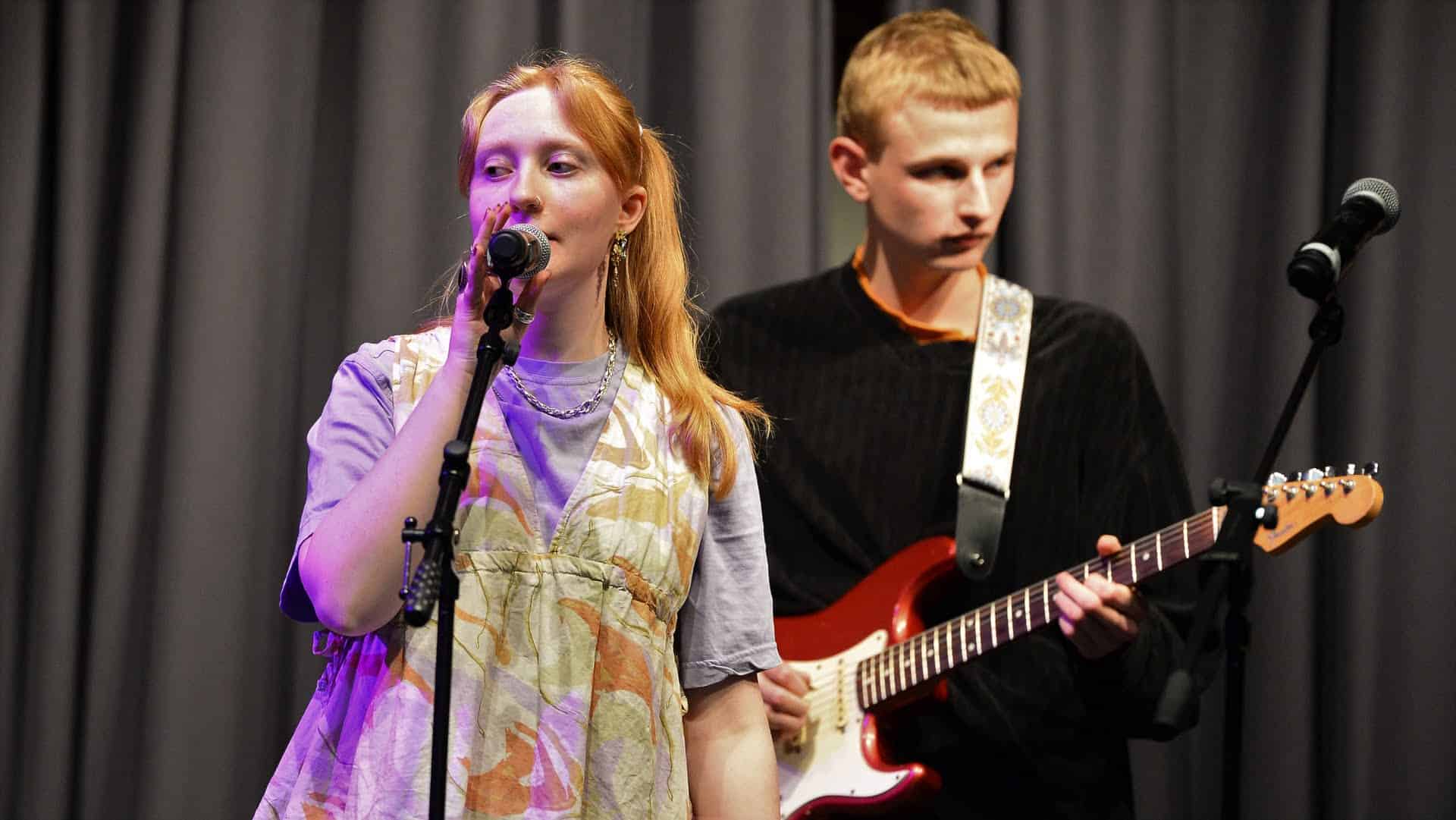 sang guitar musik forårskoncert