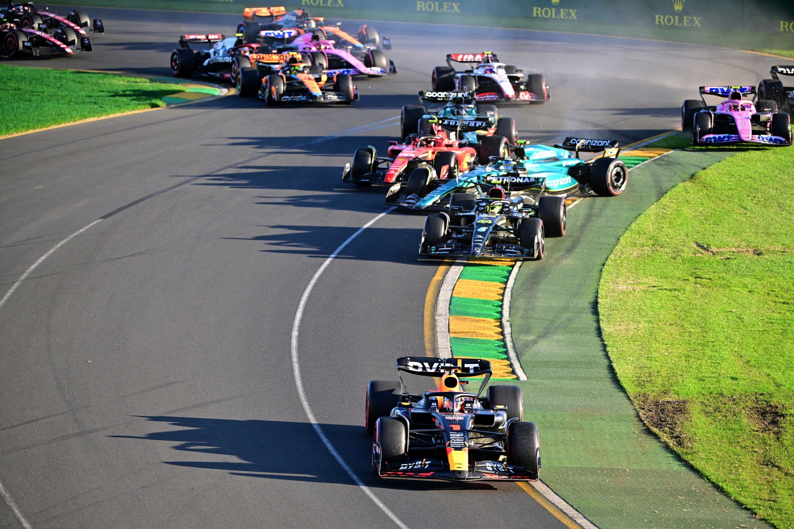How Long Is The F1 Race In Melbourne