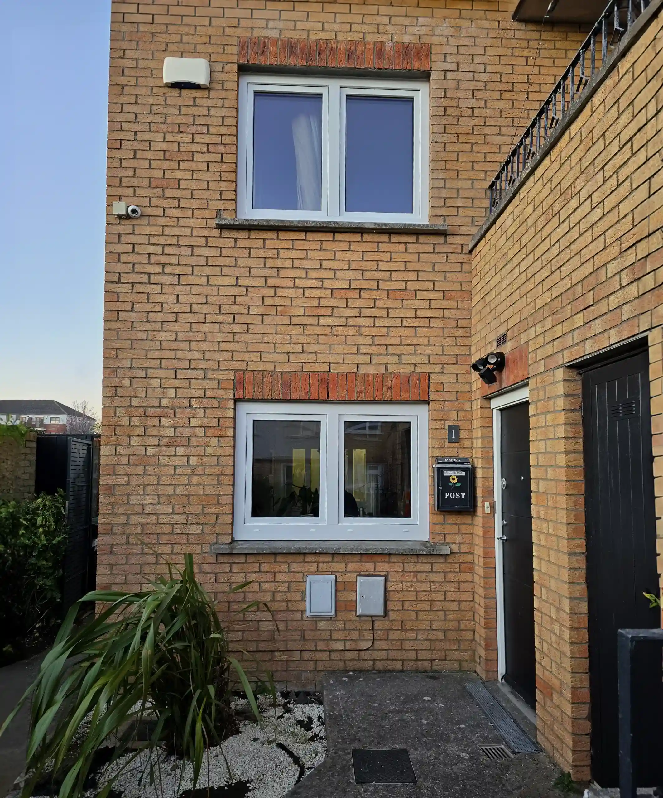 PVC Fenster Salamander BluEvolution 82 | uPVC Schiebetüren EvolutionDrive Plus+ | Dublin | #459