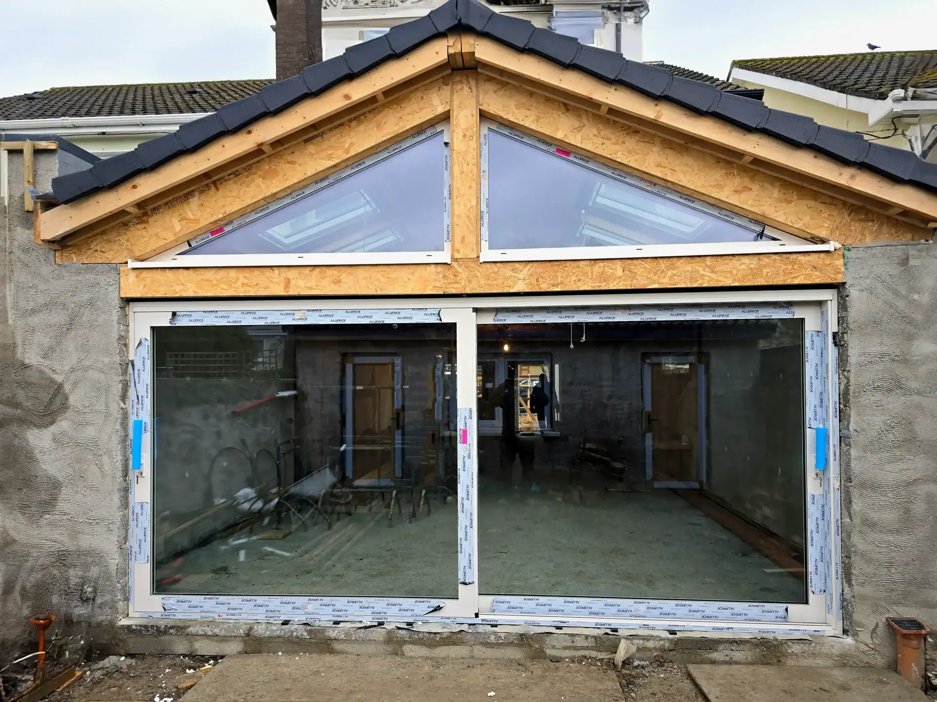 PVC Fenster und Türen Salamander BluEvolution 82 | Aluminium Fenster MB-79N | Aluminium Schiebetüren MB-77HS | Wikęd Stahltüren Modell 42 Produktlinie: OPTIMUM TERMO | Kildare | #469