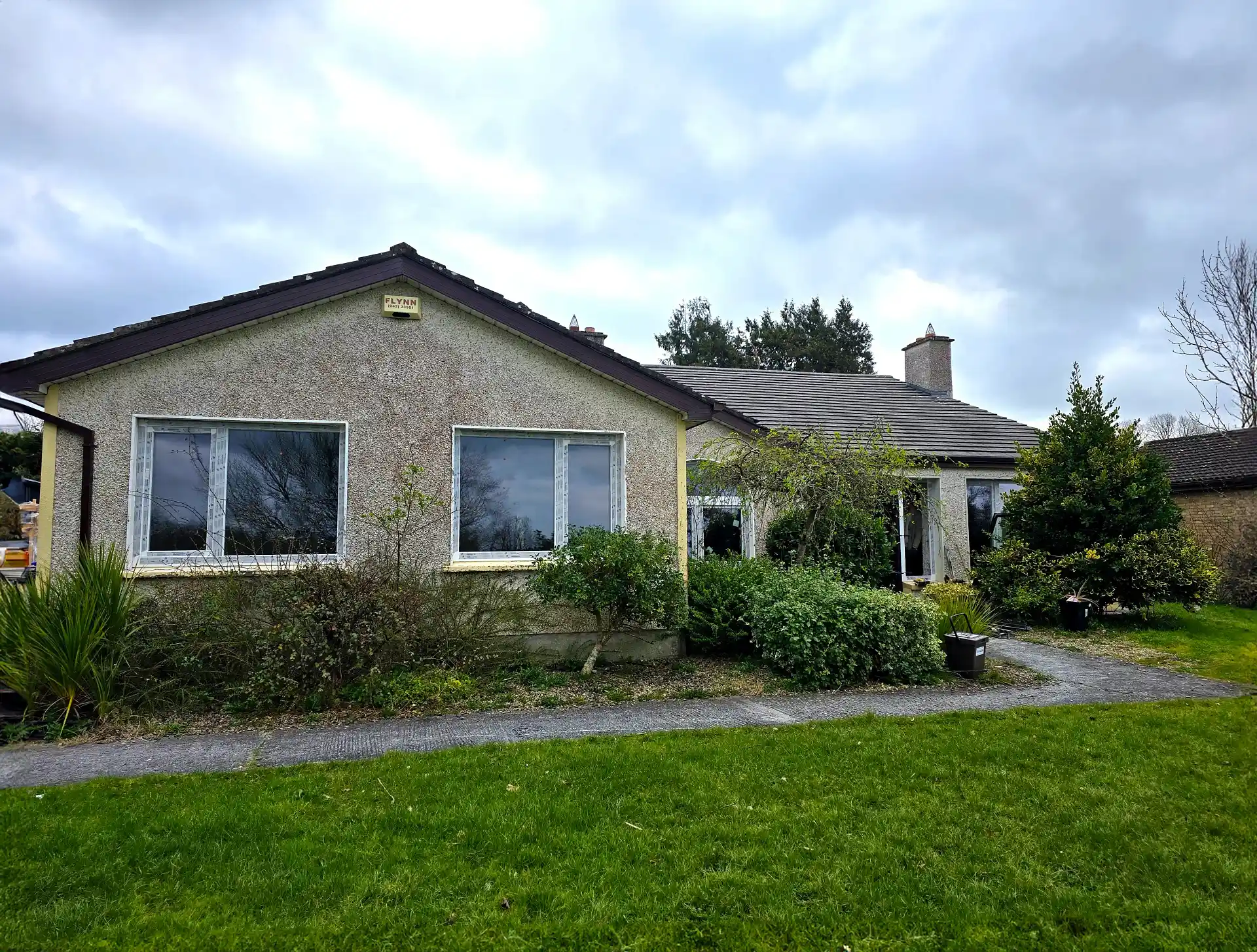 PVC Fenster Salamander BluEvolution 82 | Wikęd Stahltüren Modell 13 Produktlinie: OPTIMUM TERMO | Longford | #478