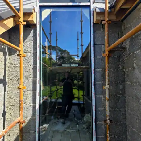 Feature Window Yawal FA 50N