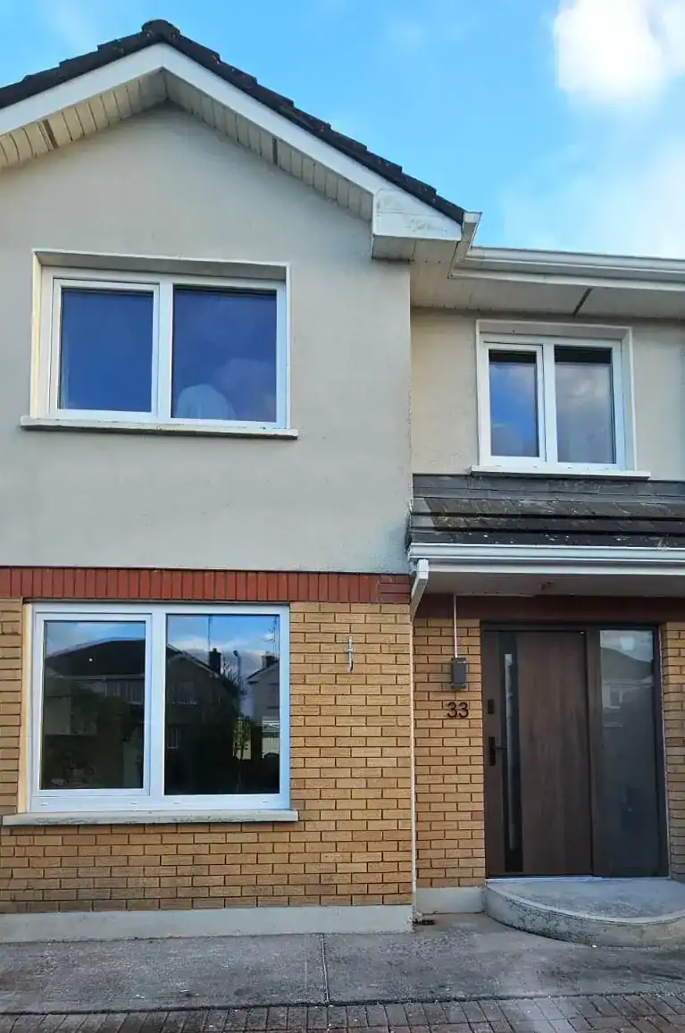 PVC-Fenster, Hintertüren und Fenstertüren Salamander BluEvolution 82 | Wikęd Stahltüren Modell 25C Produktlinie: OPTIMUM TERMO | Galway | #488