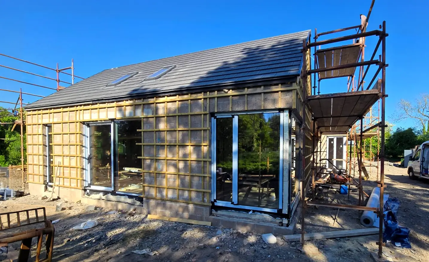 PVC Fenster und Türen Salamander BluEvolution 82 | Wikęd Stahltüren Modell 26D Produktlinie: OPTIMUM TERMO | uPVC Schiebetüren EvolutionDrive Plus+ | Antrim | #508