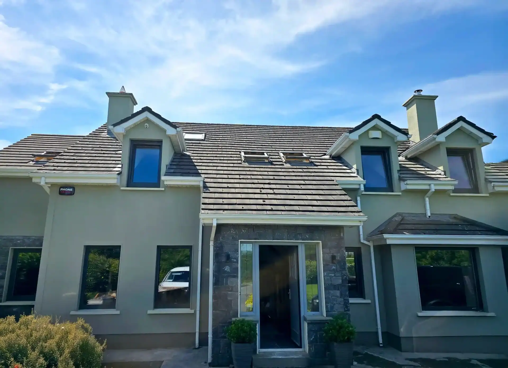 PVC-Fenster und -Hintertüren Salamander BluEvolution 82 | uPVC Schiebetüren EvolutionDrive Plus+ Smart | Galway | #517