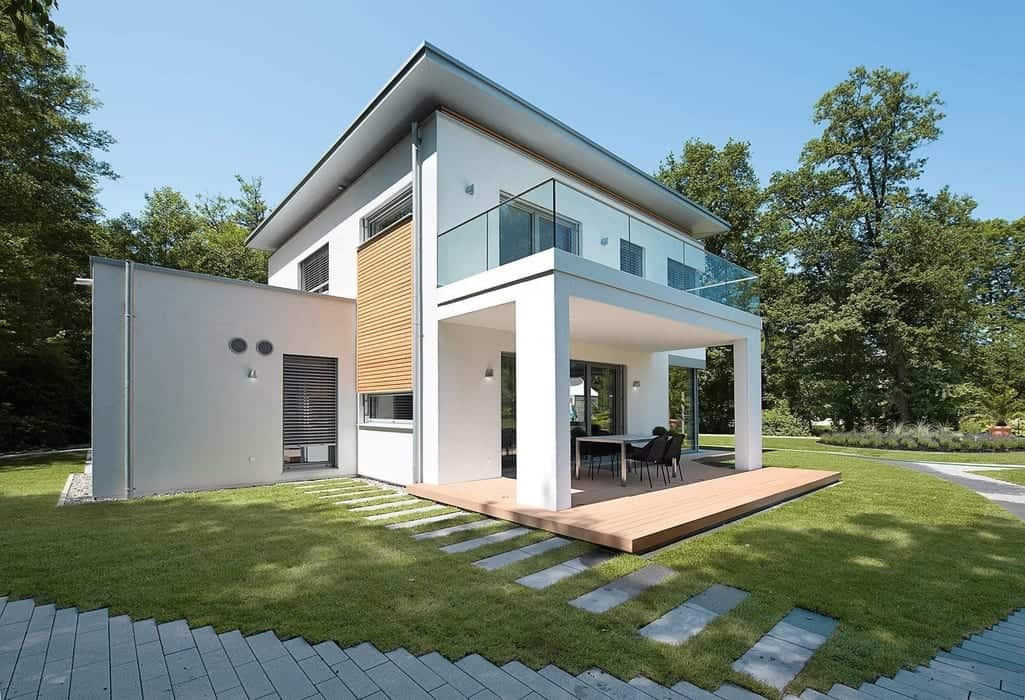 Gebaeude mit Koemmerling Fenstern System 76 Standard