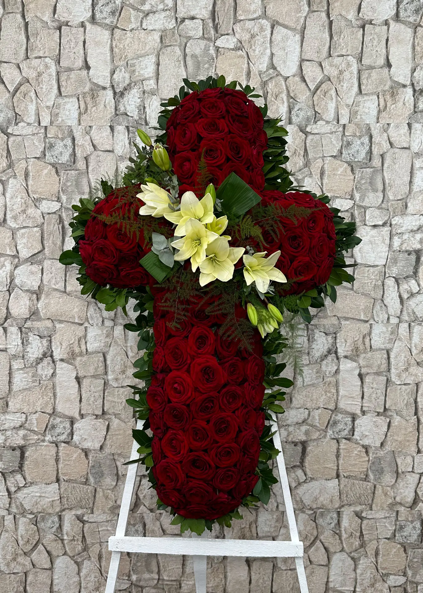 Cruz de rosas Majalacabra