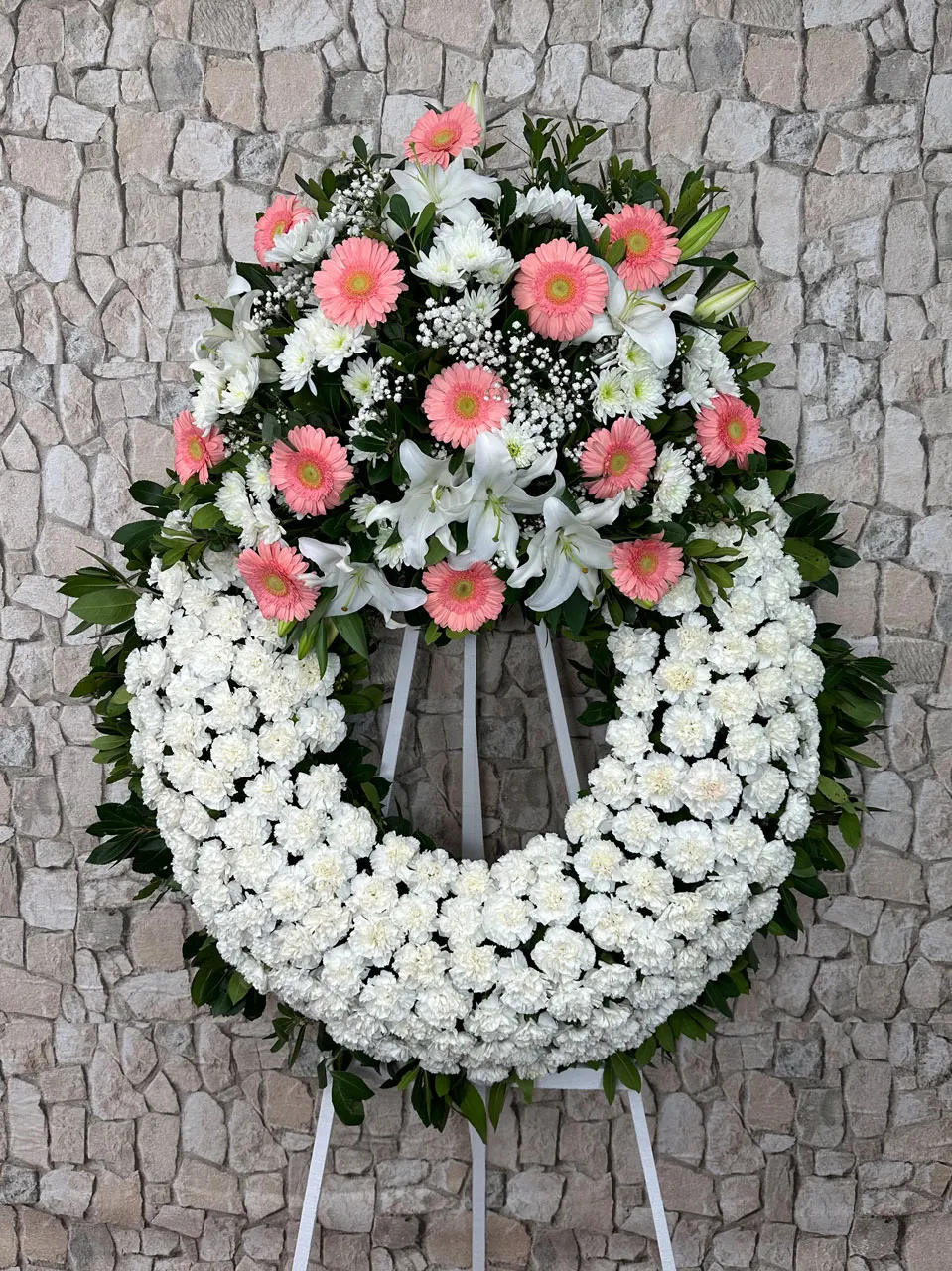 Corona de flores Cobeña