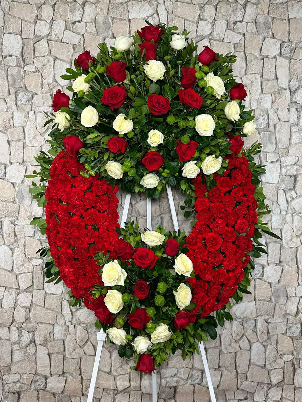 Corona de flores La Poveda