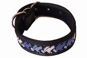 Collar para perro con diseño de hilo de perlas y cierre resistente, ideal para perros de tamaño grande, duradero y elegante, perfecto para paseos diarios y ocasiones especiales.