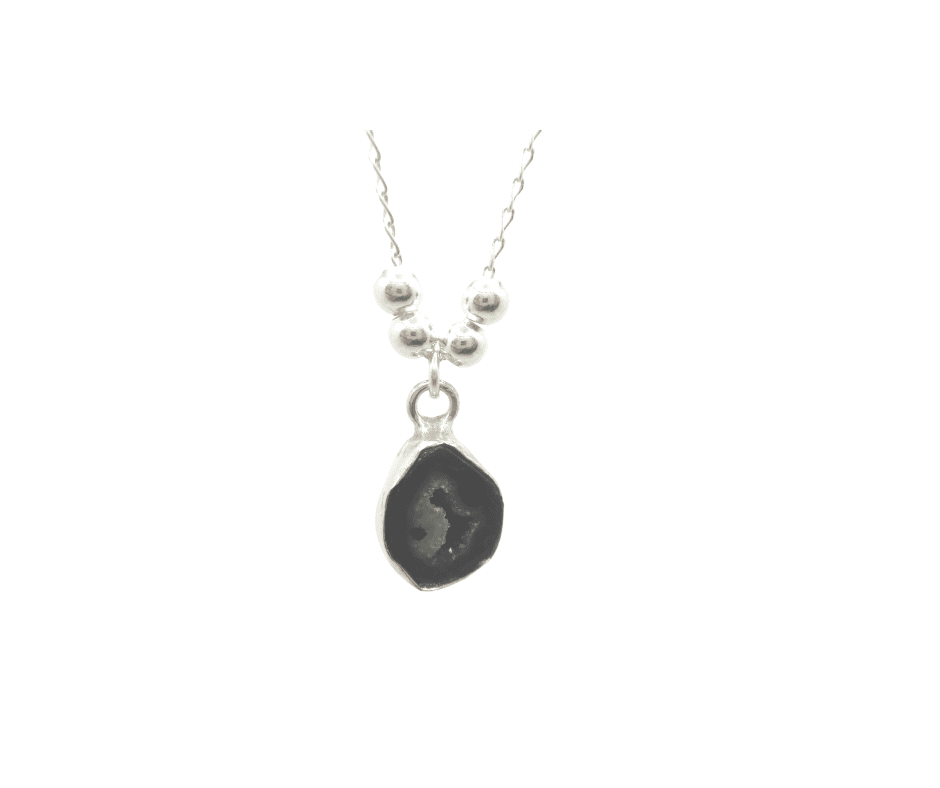 Collar Equilibrio
