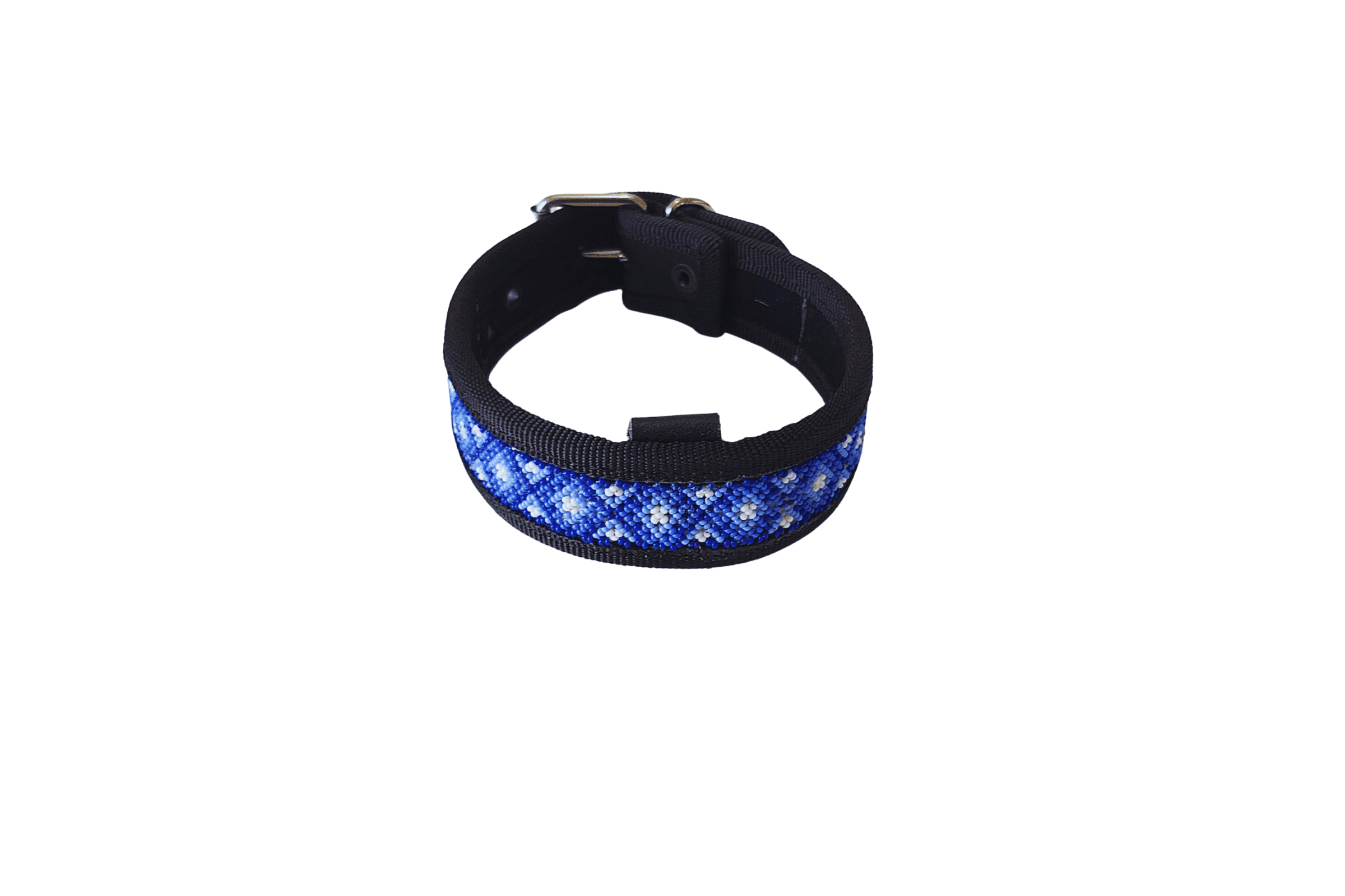Collar para mascotas con diseño bordado en tonos azules, hecho de materiales duraderos y ajustables para comodidad y seguridad. Perfecto para perros y gatos.