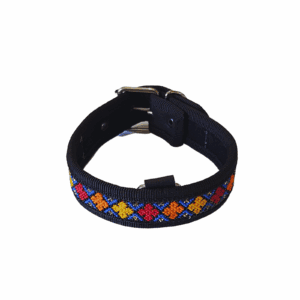 Collar Modelo Peyote variante 1 multicolor.