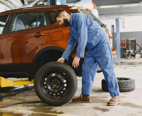 Auto Tire Change at Hillside Auto Clinic.