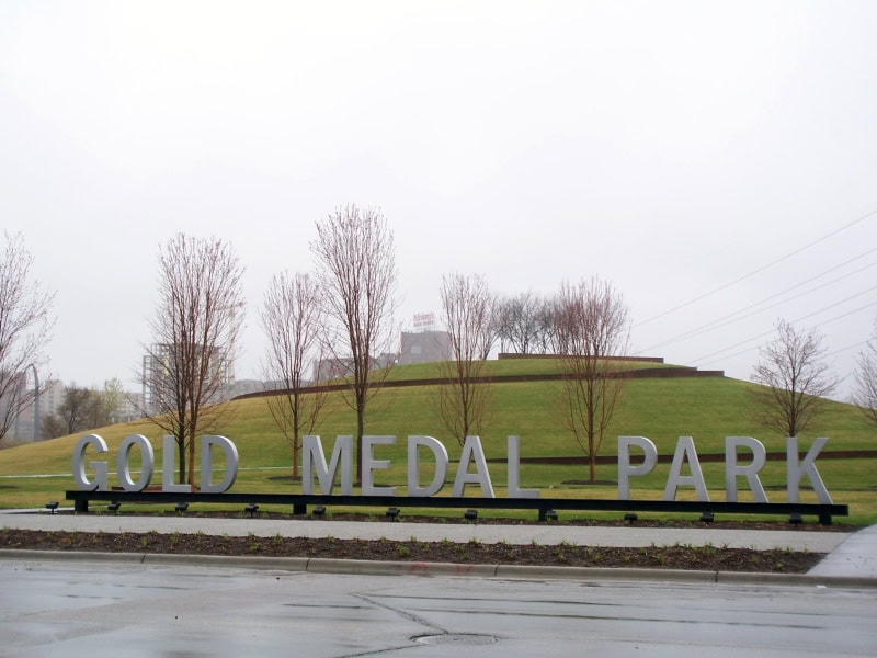 GoldMedalPark-sign