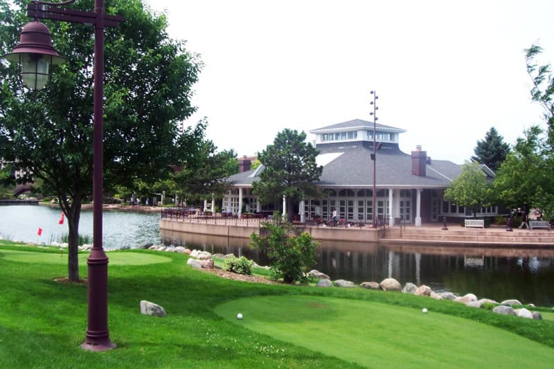Centennial lakes-centrum