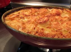 Scalloped potatoes 2016