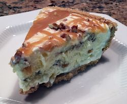 Peanut butter frozen pie