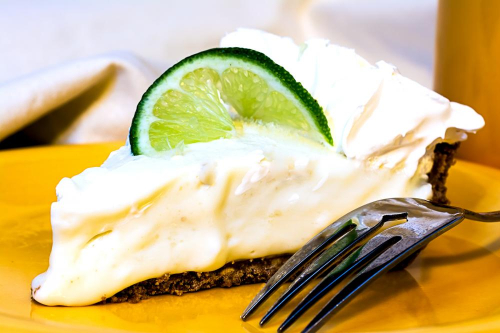 Key-lime-pie-closeup