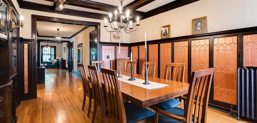 2621 Humboldt-dining1