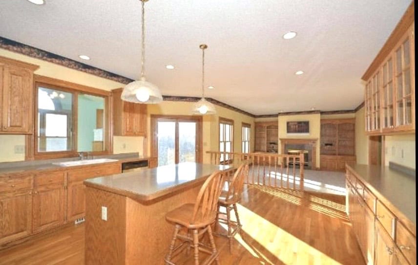 Kitchen Before edited.jeg