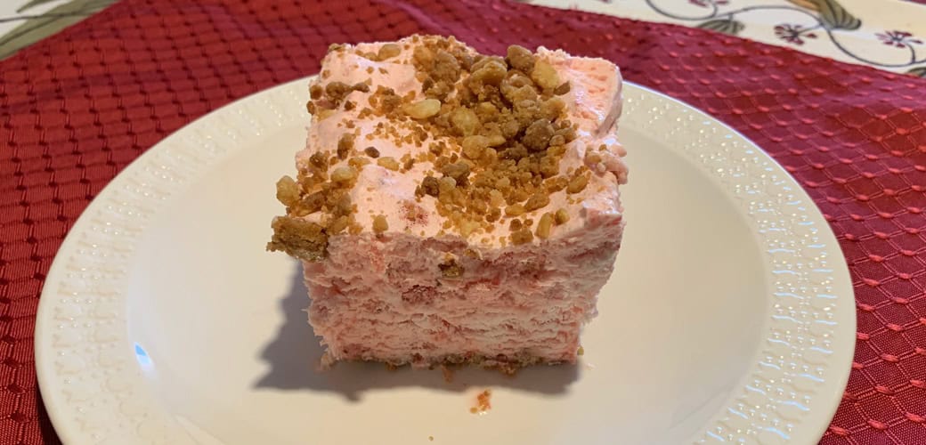 strawberry frosty dessert