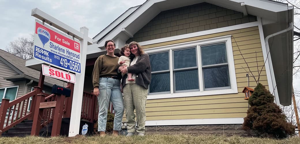 sold-seller family