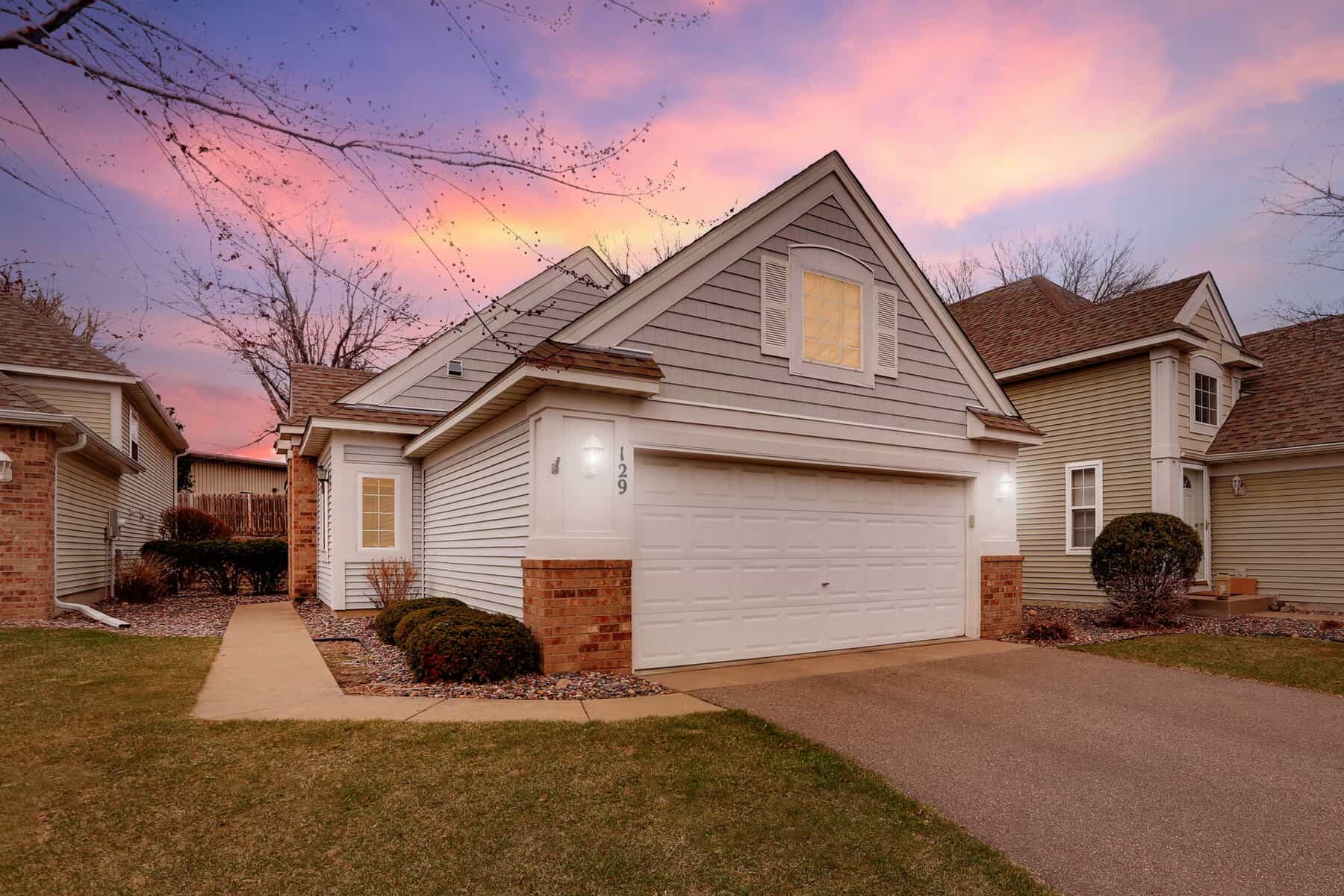 1 Web Or Mls 129 Christenson Ct Ne Virtualtwilight 01